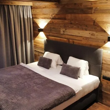 Appartments Franzal Апартаменты