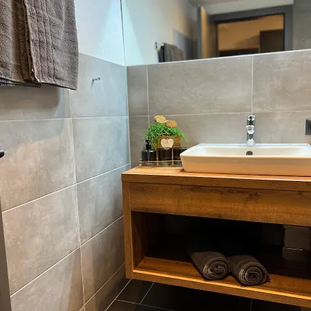 Appartments Franzal Апартаменты *